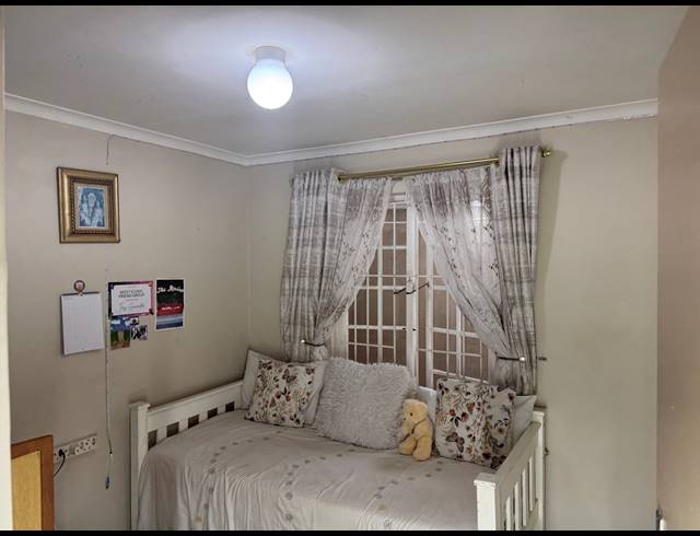 2 BEDROOM SECTIONAL TITLE FOR SALE IN MALVERN
